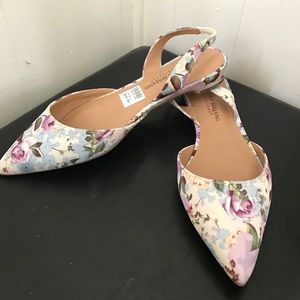 Floral flats